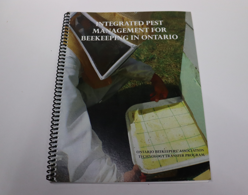 Integrated Pest Management For Beekeeping In Ontario - Book